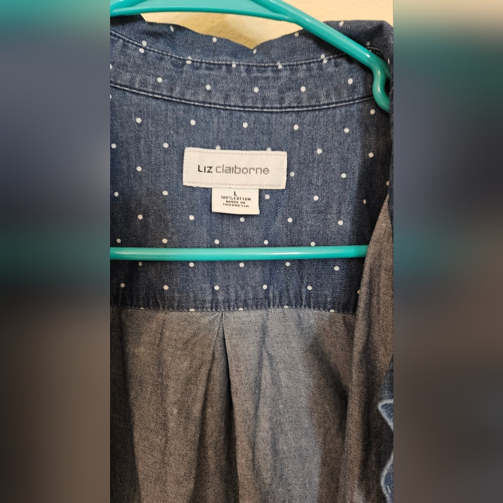 Liz Claiborne Womens Chamnray Polka Dot Shirt Size L - Picture 4 of 9